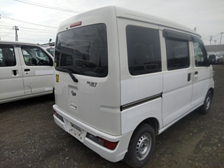 DAIHATSU HIJET VAN 2019