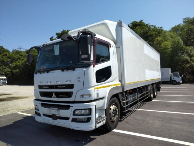 MITSUBISHI SUPER GREAT 2013