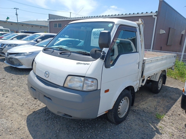 MAZDA BONGO 2013
