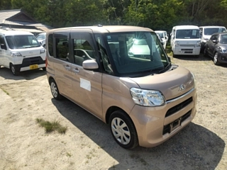 DAIHATSU TANTO 2017