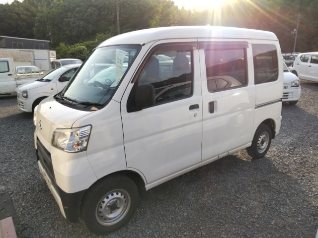 DAIHATSU HIJET VAN 2018