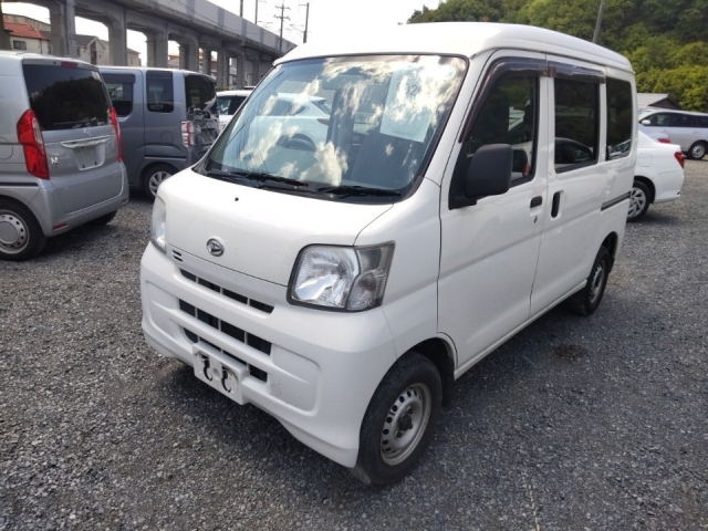 DAIHATSU HIJET VAN 2015