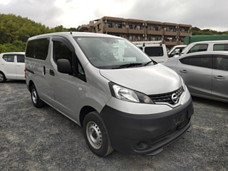 NISSAN NV200 2020