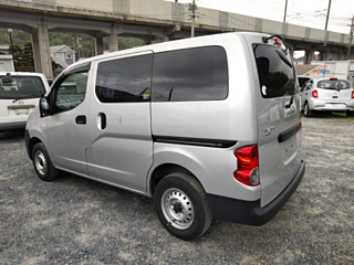 NISSAN NV200 2020