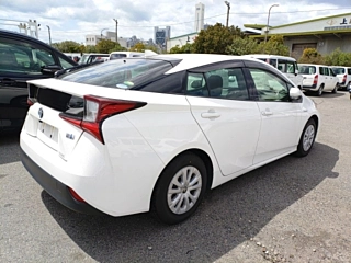 TOYOTA PRIUS 2020