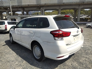 TOYOTA COROLLA FIELDER 2017