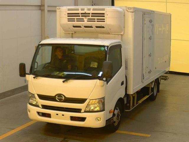 HINO DUTRO 2016