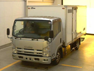 ISUZU ELF 2012
