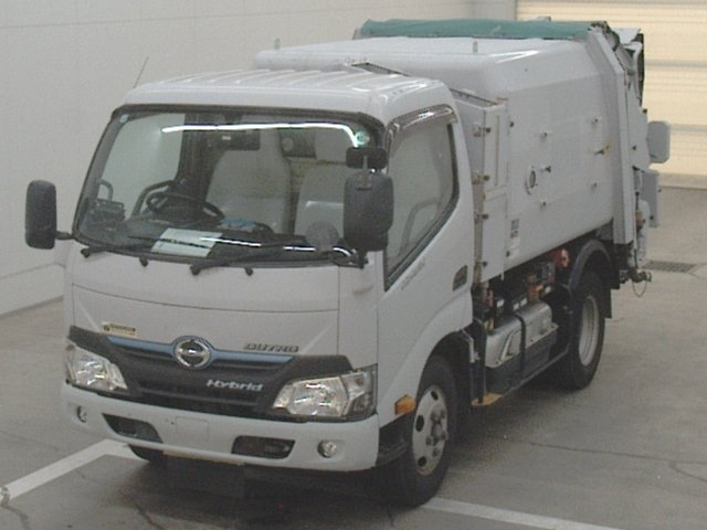 HINO DUTRO 2017