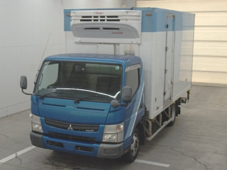 MITSUBISHI CANTER 2015