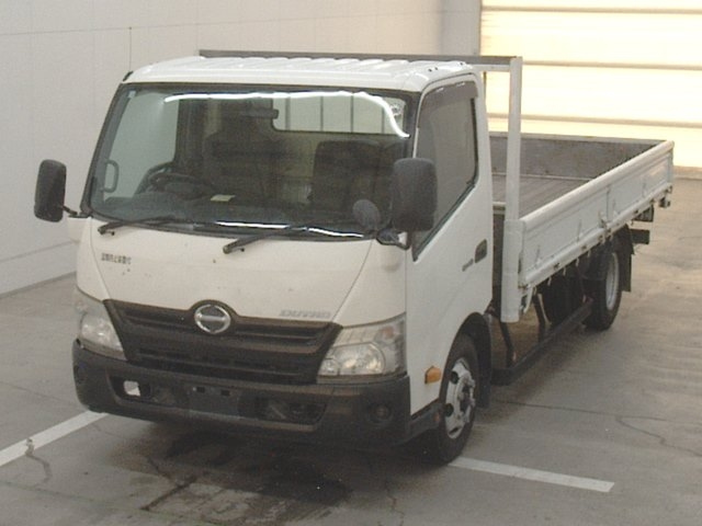 HINO DUTRO 2011