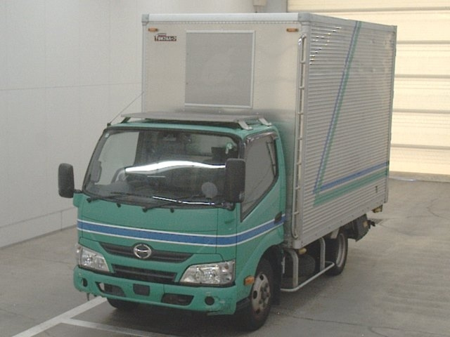 HINO DUTRO 2017