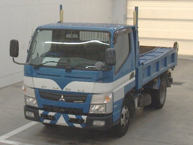 MITSUBISHI CANTER 2016