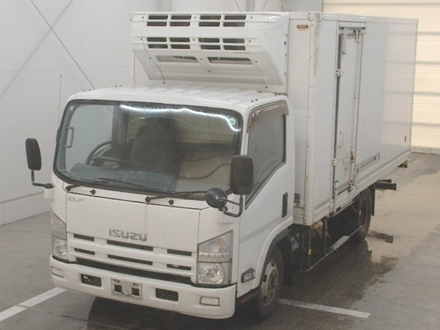 ISUZU ELF 2013