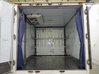 ISUZU ELF 2013