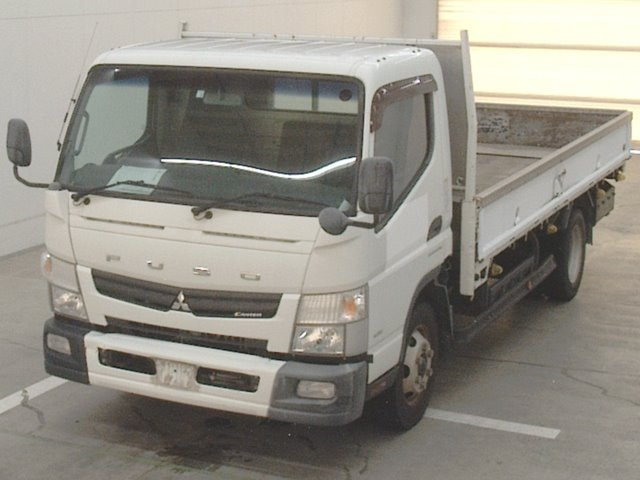 MITSUBISHI CANTER 2016