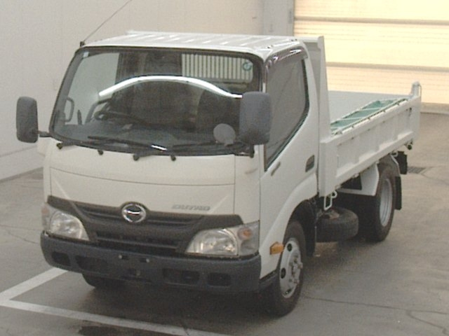 HINO DUTRO 2017
