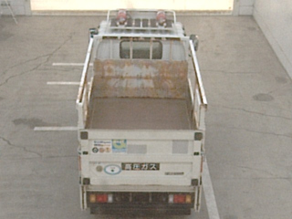 ISUZU ELF 2011