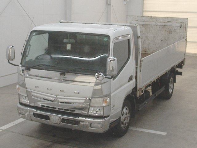 MITSUBISHI CANTER 2018