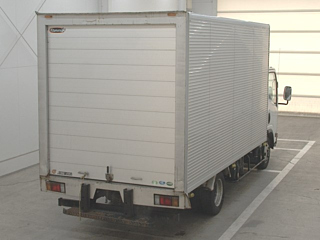 ISUZU ELF 2011