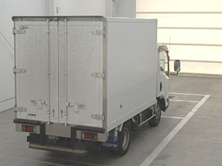 ISUZU ELF 2011