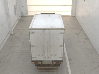 ISUZU ELF 2011