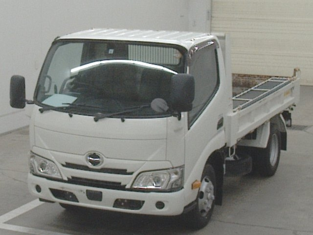 HINO DUTRO 2019