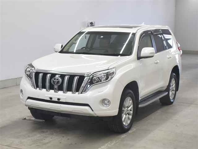 TOYOTA LAND CRUISER PRADO 2016