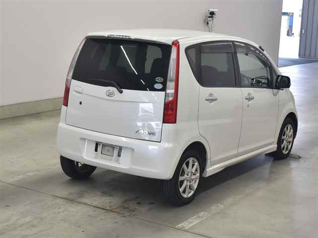 DAIHATSU MOVE 2010