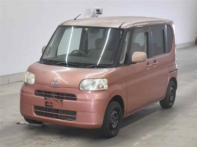 DAIHATSU TANTO 2008