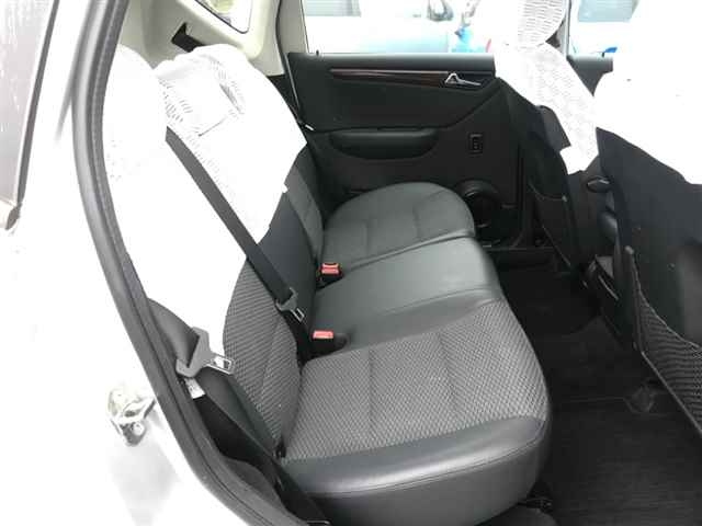 MERCEDES BENZ A CLASS 2011