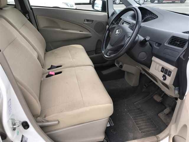 DAIHATSU MOVE 2011