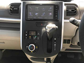 DAIHATSU TANTO 2015
