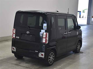 TOYOTA PIXIS MEGA 2016