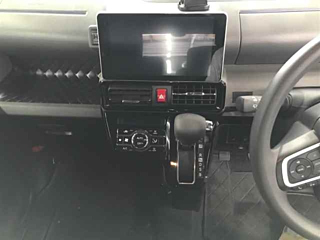 DAIHATSU TANTO 2019