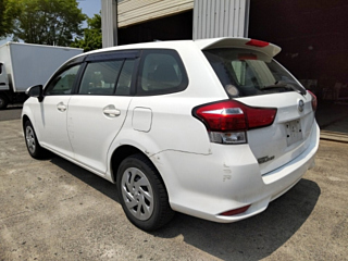 TOYOTA COROLLA FIELDER 2018