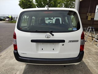 TOYOTA SUCCEED 2015