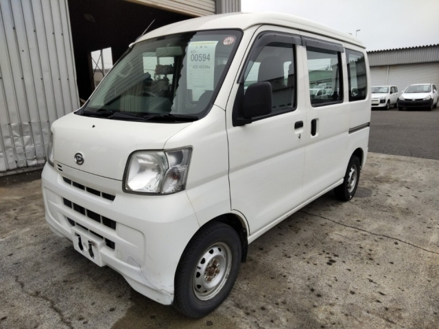 DAIHATSU HIJET VAN 2017