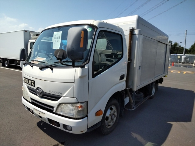 TOYOTA TOYOACE 2013