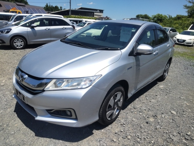 HONDA GRACE 2016