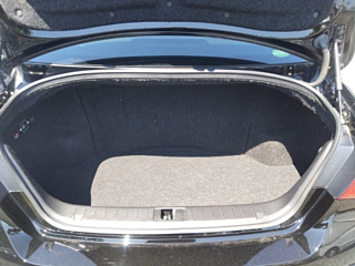 NISSAN FUGA 2015
