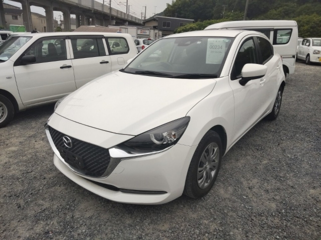 MAZDA MAZDA2 2020