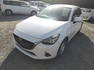 MAZDA DEMIO 2015