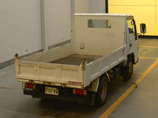 NISSAN ATLAS 2008