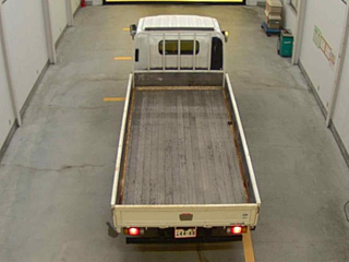 ISUZU ELF 2013