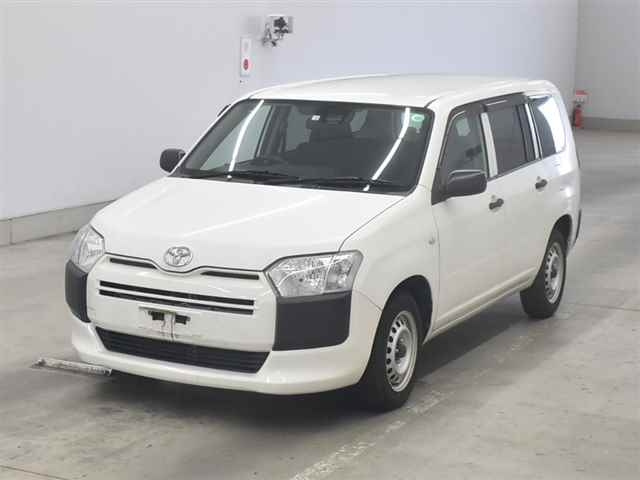 TOYOTA PROBOX 2018