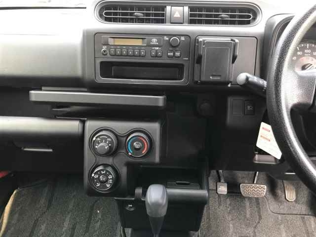 TOYOTA PROBOX 2018