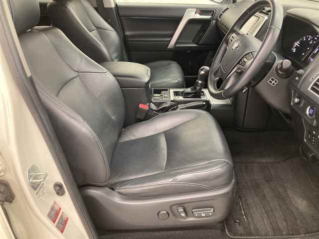 TOYOTA LAND CRUISER PRADO 2018