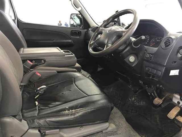 NISSAN CARAVAN VAN 2009