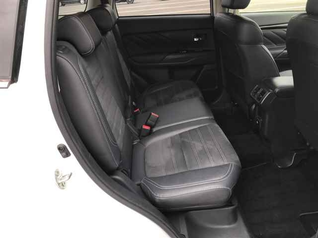 MITSUBISHI OUTLANDER PHEV 2018